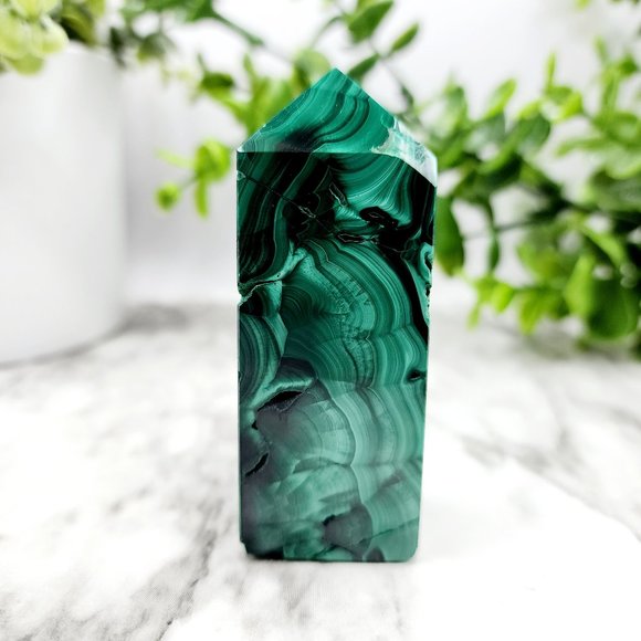 Malachite crystal point Congo - Picture 1 of 5